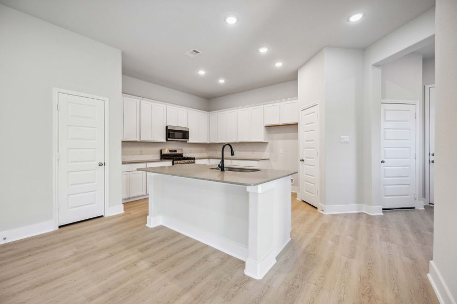 Mac Arthur Floorplan - Kitchen Mac Arthur Floorplan - Kitchen