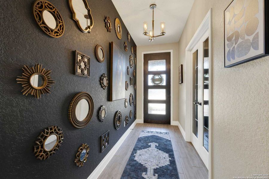 Spacious, unfurnished interior of a new home in , New Braunfels (Image 18).