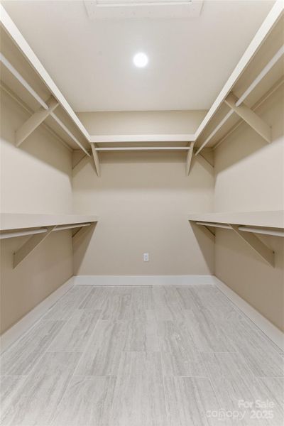 Spacious, unfurnished interior of a new home in , Hendersonville (Image 17).