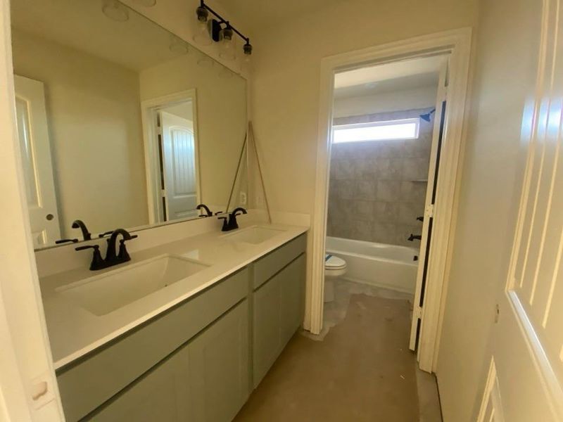 Furnished interior view inside a new home in Morningstar, Aledo (Image 4).