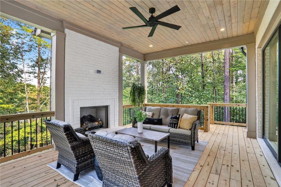 Exterior details and patio area of a home in , Brookhaven (Image 28).