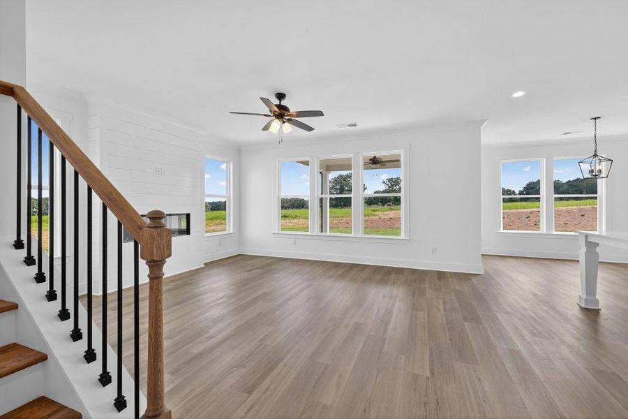 Spacious, unfurnished interior of a new home in Magnolia Ridge, Monroe (Image 12).