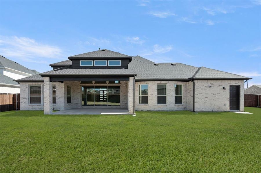 7047 Capanna- Back-2