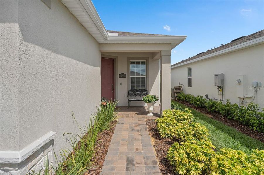 Exterior details and patio area of a home in Del Webb Minneola, Minneola (Image 24).
