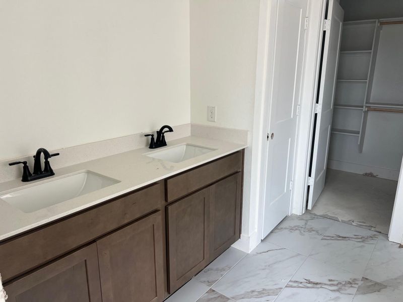 Image 20 of a home in Wood Leaf Reserve.