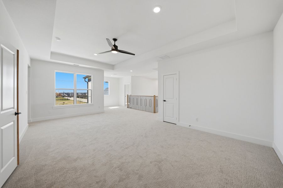 Spacious, unfurnished interior of a new home in Park Place - 80' Lots, Prosper (Image 30).