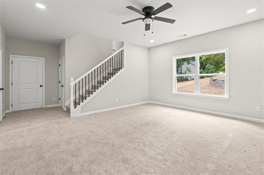 Spacious, unfurnished interior of a new home in , Villa Rica (Image 23).