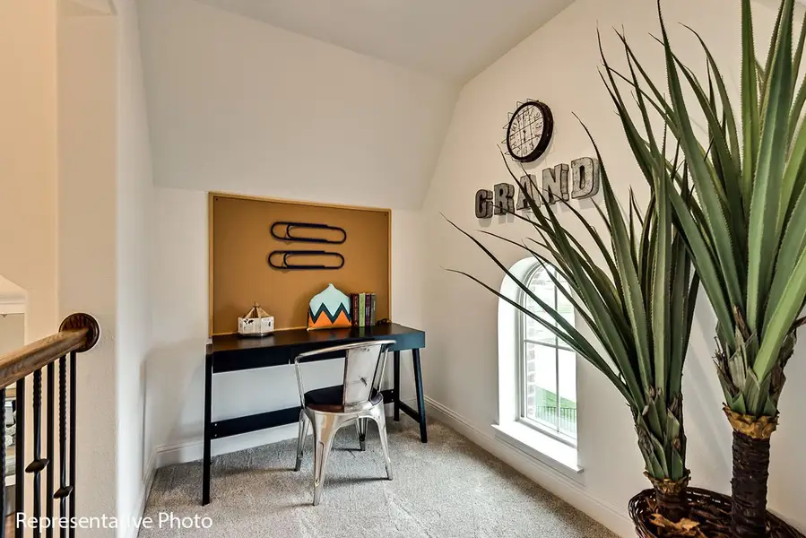 Representative furnished interior of a home built from the Alexandria II by Grand Homes in Grand Oaks, Celina (Image 16).