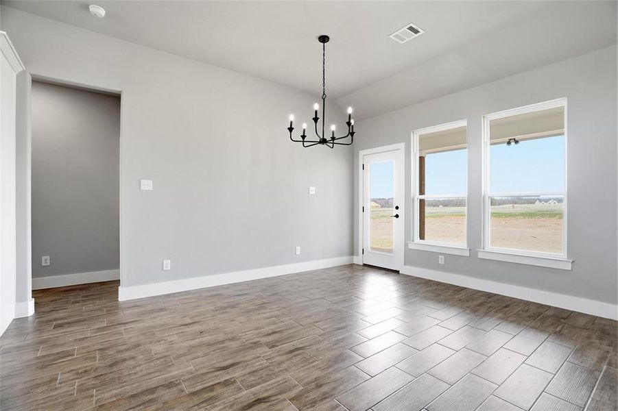 Spacious, unfurnished interior of a new home in Taylor Ranch, Springtown (Image 19).