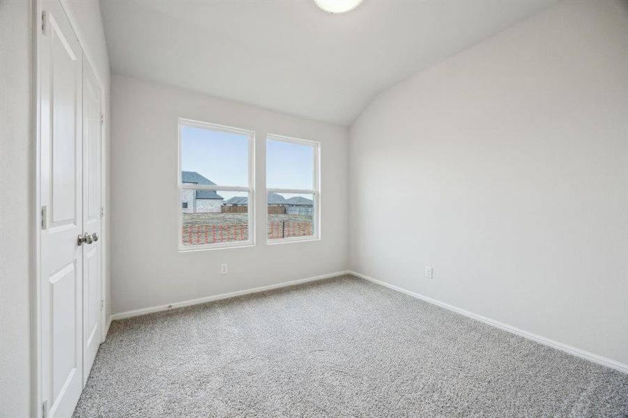 Spacious, unfurnished interior of a new home in AnaCapri, Anna (Image 14).