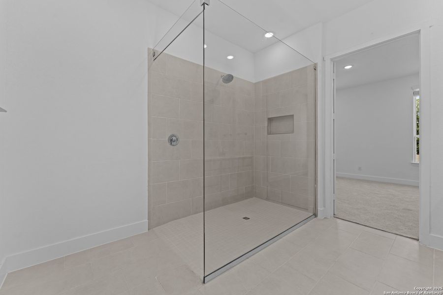 Image 28 of a home in . Image 28 of a home in .