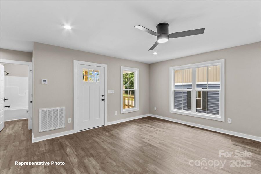 Spacious, unfurnished interior of a new home in , Statesville (Image 11).