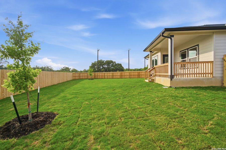 Exterior details and patio area of a home in Garden Grove, San Antonio (Image 3).