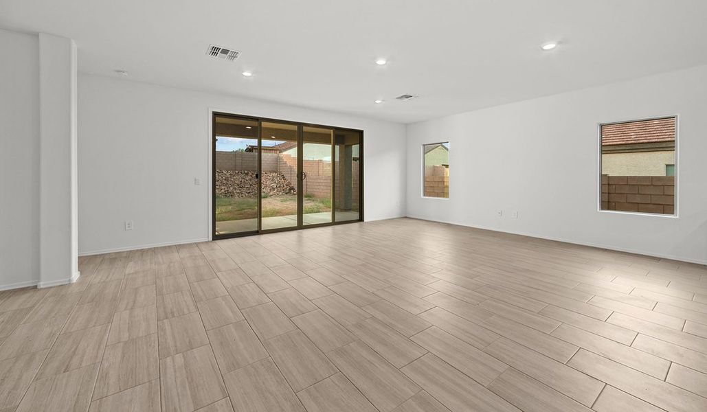 Spacious, unfurnished interior of a new home in Sycamore Vista, Vail (Image 19). Spacious, unfurnished interior of a new home in Sycamore Vista, Vail (Image 19).
