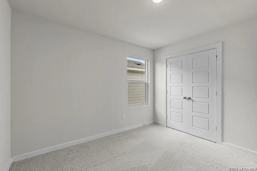 Spacious, unfurnished interior of a new home in Spring Creek, San Antonio (Image 18). Spacious, unfurnished interior of a new home in Spring Creek, San Antonio (Image 18).