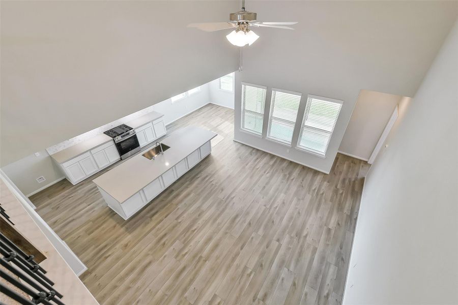 Spacious, unfurnished interior of a new home in Stone Creek Ranch, Hockley (Image 36).
