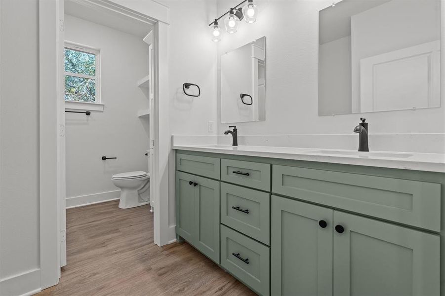 Furnished interior view inside a new home in , Lindale (Image 6).