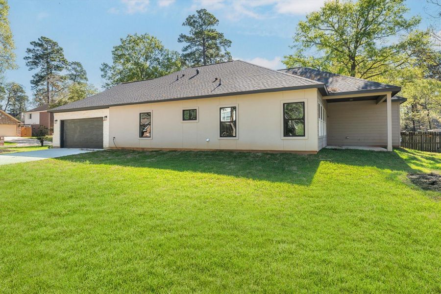Exterior details and patio area of a home in , Montgomery (Image 31).
