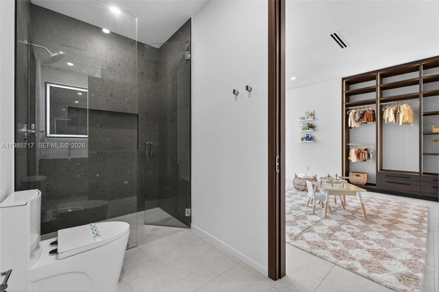 Furnished interior view inside a new home in , Miami (Image 66).