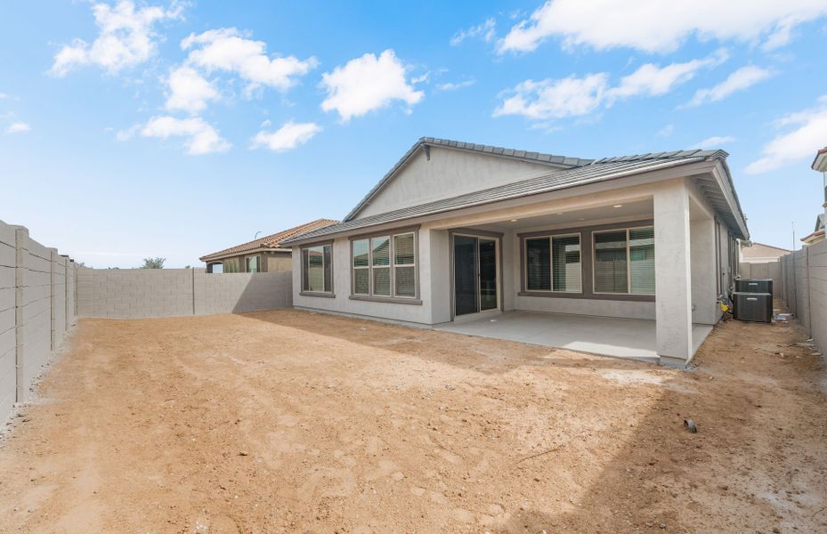 Exterior details and patio area of a home in Allen Ranches, Litchfield Park (Image 3).