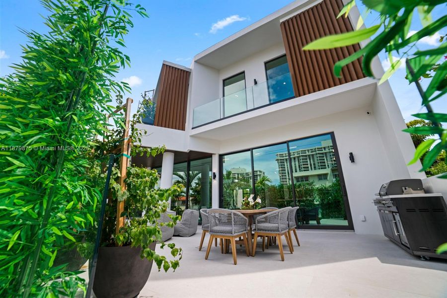 Image 49 of a home in .