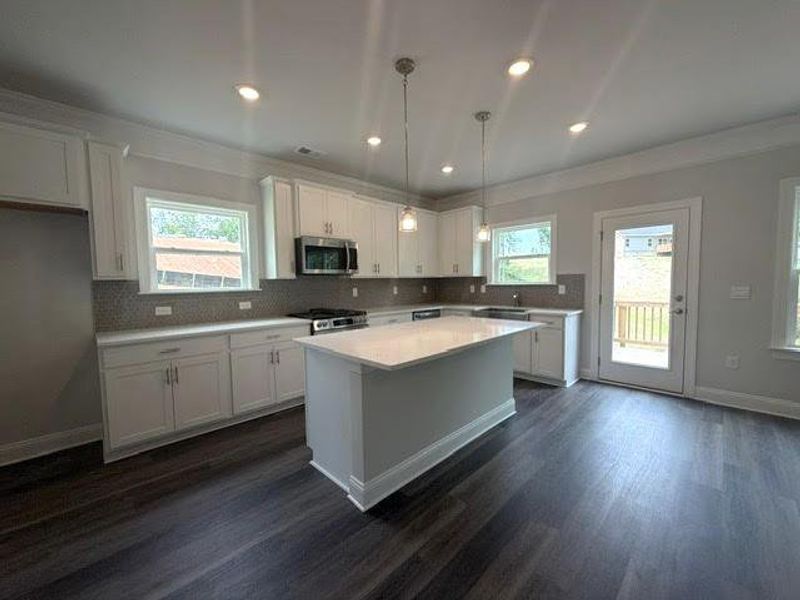 Furnished interior view inside a new home in Tuscany Hills, Douglasville (Image 11).