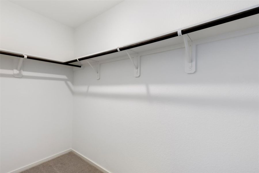 Spacious, unfurnished interior of a new home in Tavola, New Caney (Image 24).
