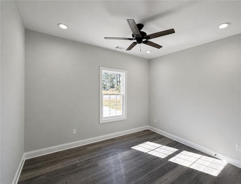 Spacious, unfurnished interior of a new home in , Augusta (Image 20).