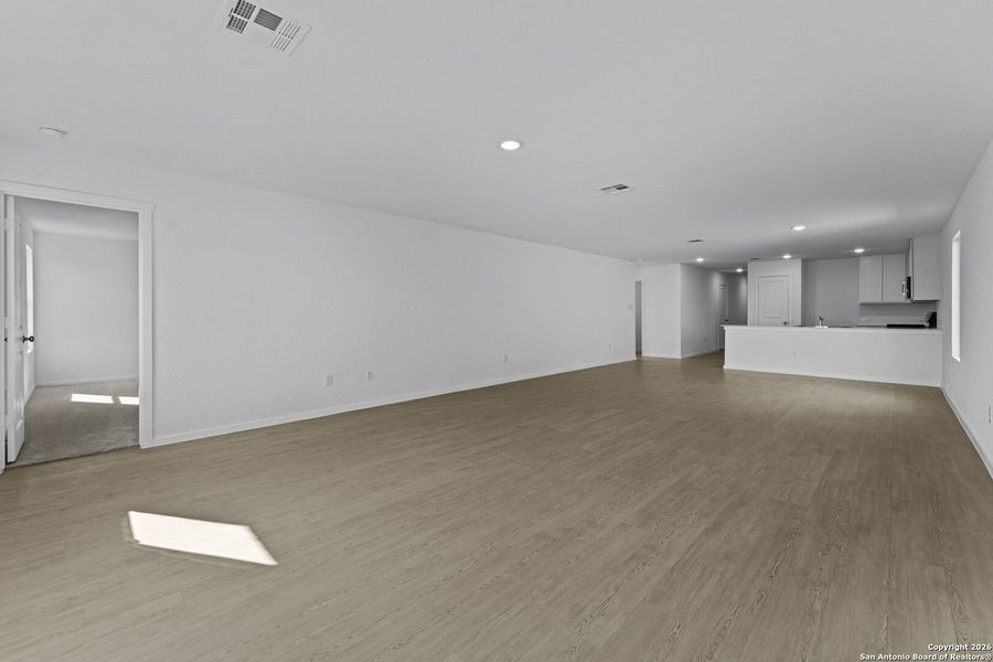 Spacious, unfurnished interior of a new home in Voss Farms: Watermill Collection, New Braunfels (Image 9).