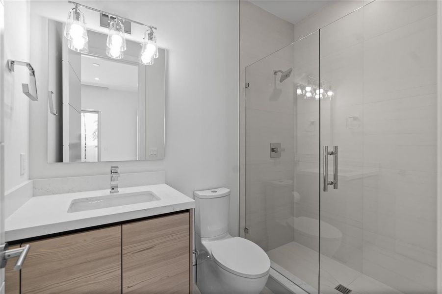 2nd Ensuite 2nd Ensuite