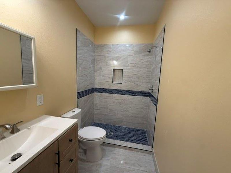 Furnished interior view inside a new home in , Pasadena (Image 9).