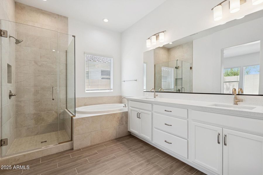 Homesite82-011 Homesite82-011