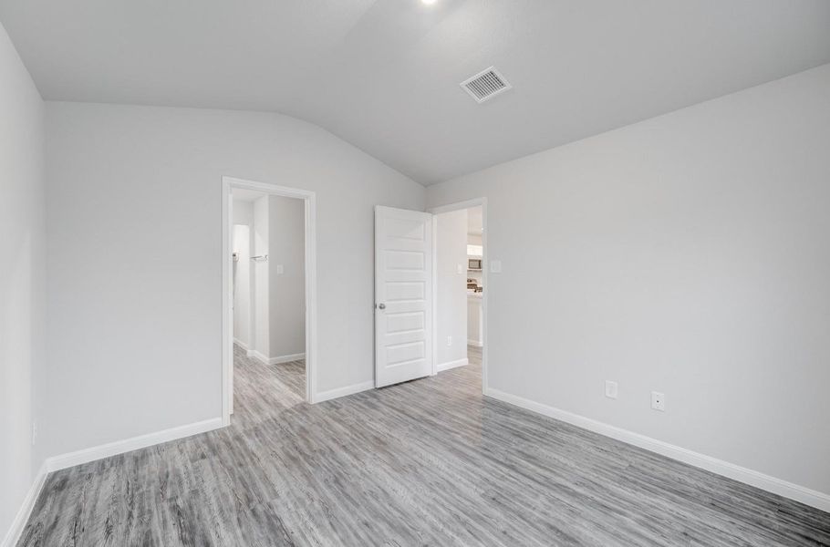 Spacious, unfurnished interior of a new home in Williford Estates, Lumberton (Image 5).
