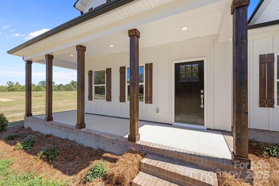 Exterior details and patio area of a home in , Monroe (Image 23).