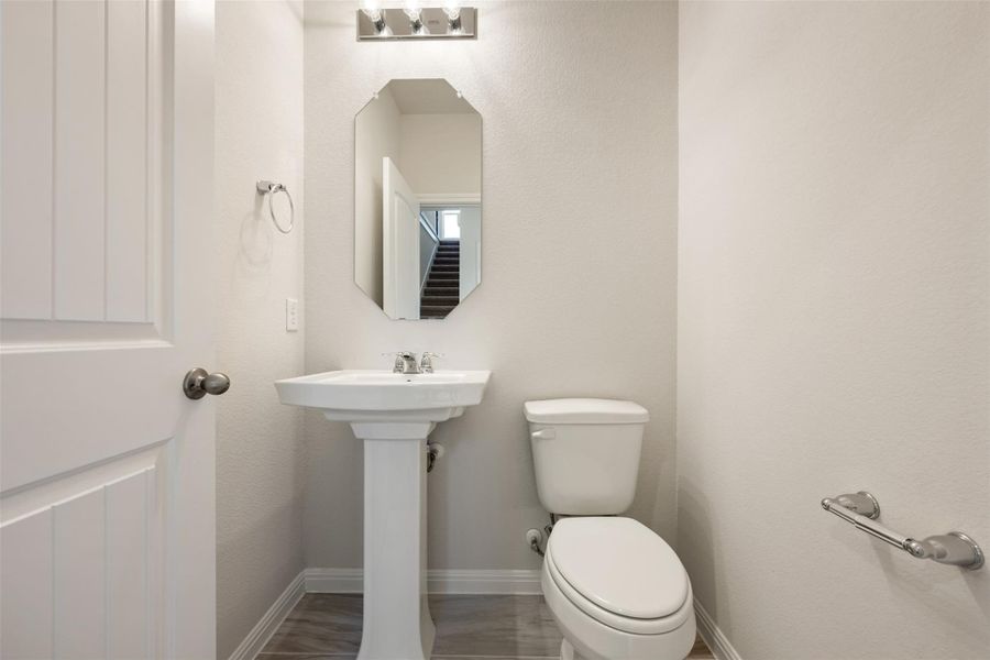 Representative images and renderings are for illustrative purposes. Actual structural options and design finishes of home may vary. Representative images and renderings are for illustrative purposes. Actual structural options and design finishes of home may vary.