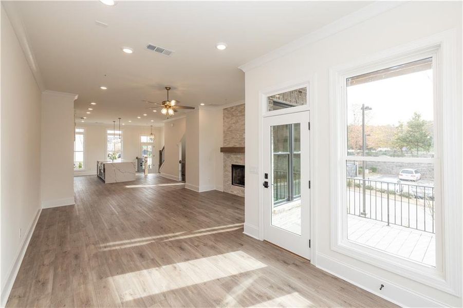 Spacious, unfurnished interior of a new home in Park Walke, Alpharetta (Image 13).