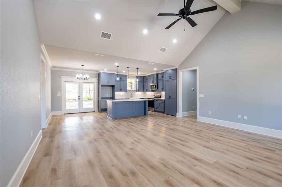 Spacious, unfurnished interior of a new home in , Lindale (Image 23). Spacious, unfurnished interior of a new home in , Lindale (Image 23).