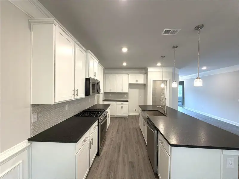 Furnished interior view inside a new home in Tuscany Hills, Douglasville (Image 4).