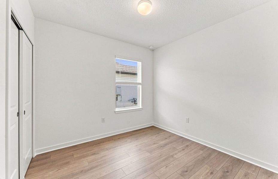 Spacious, unfurnished interior of a new home in Twisted Oaks, Wildwood (Image 14).
