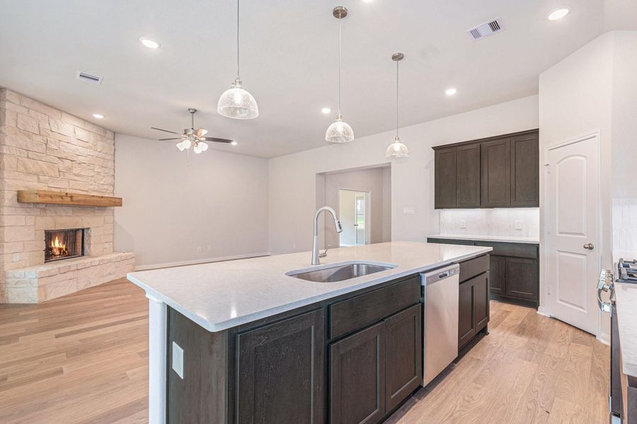 Furnished interior view inside a new home in Oakwood Ranch, Willis (Image 8).