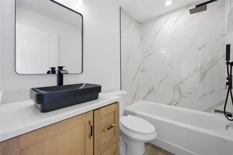 Furnished interior view inside a new home in , Ocala (Image 12).