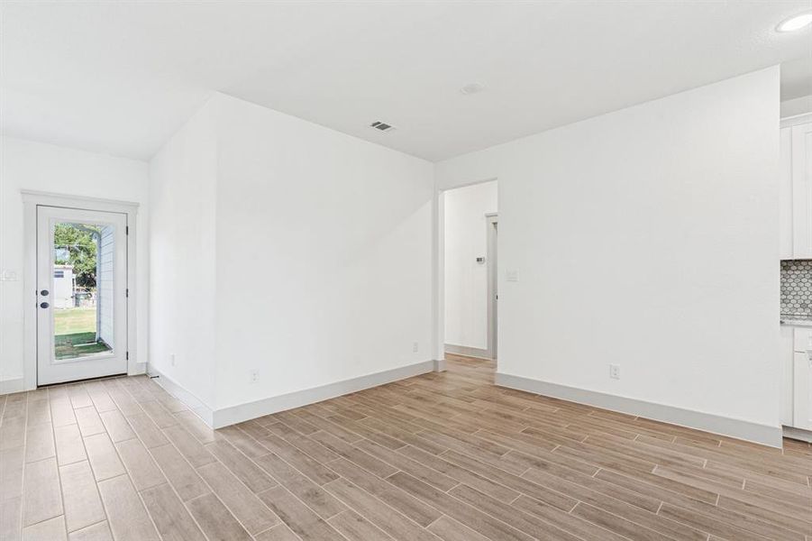 Spacious, unfurnished interior of a new home in , Granbury (Image 16). Spacious, unfurnished interior of a new home in , Granbury (Image 16).