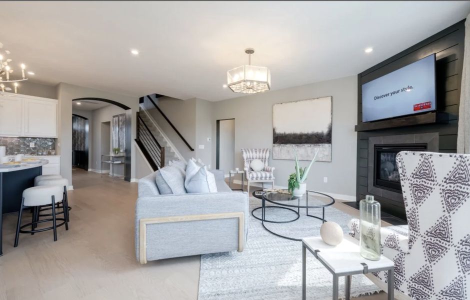 Representative furnished interior of a home built from the Amelia by Fischer Homes in Savannah Lakes, Hiram (Image 4).