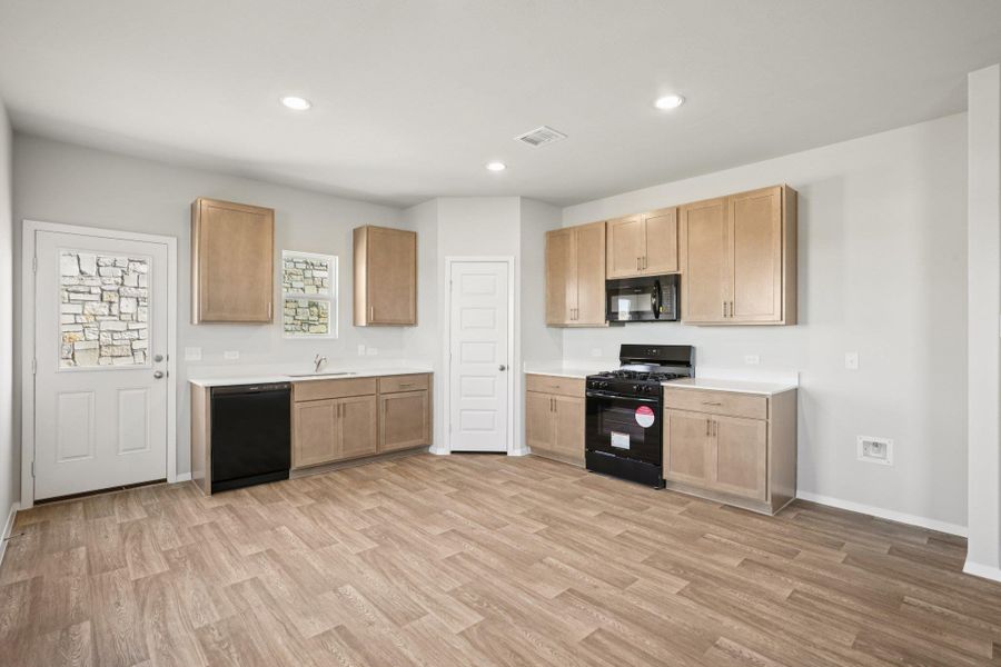 Light & Bright Open Concept Kitchen