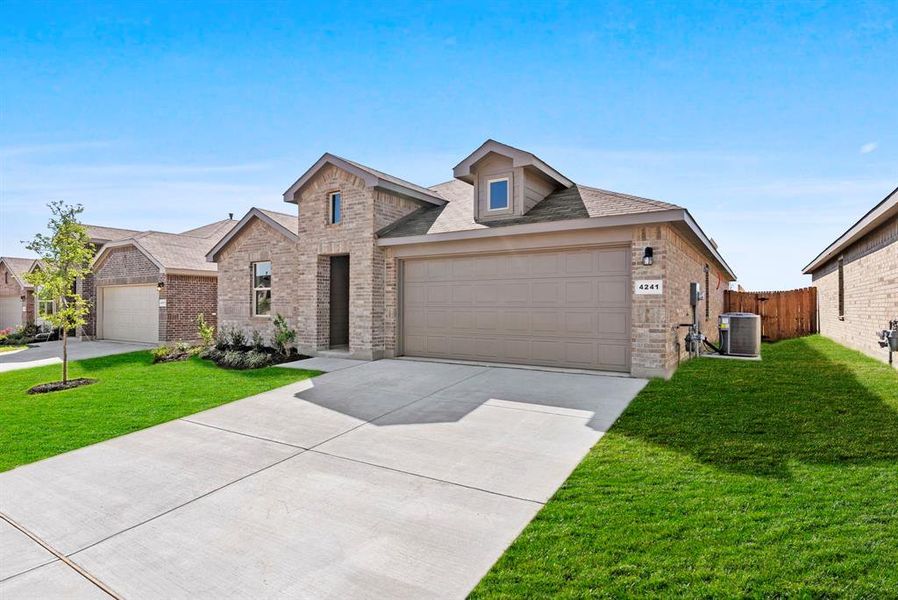 Front exterior of a new home in Sunnycreek, Crowley, TX, highlighting curb appeal (Image 2).