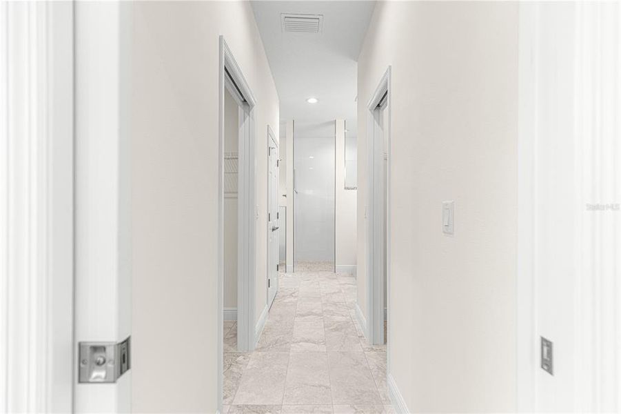 Spacious, unfurnished interior of a new home in , Dunnellon (Image 57).