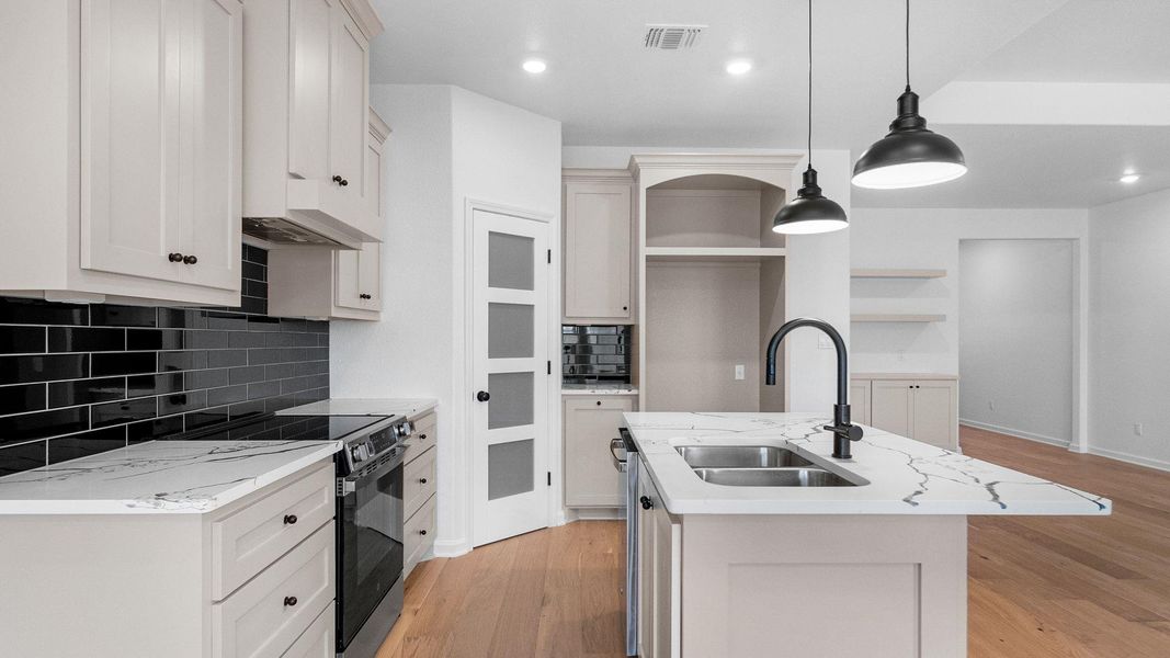 Furnished interior view inside a new home in , Giddings (Image 9).