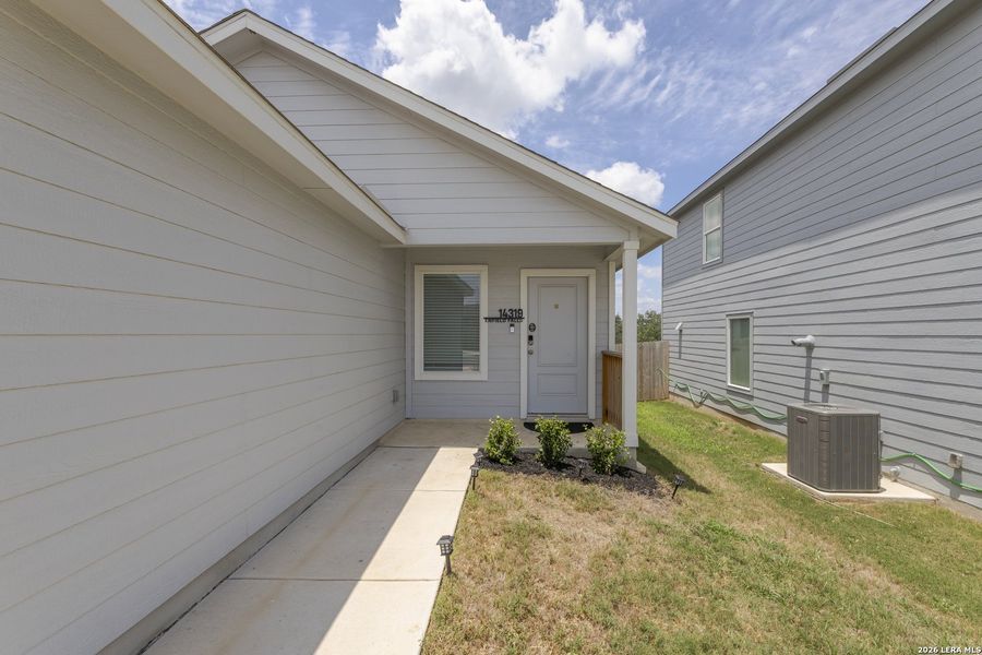Exterior details and patio area of a home in Brookmill, San Antonio (Image 23).