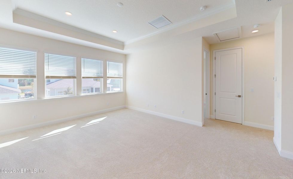 Spacious, unfurnished interior of a new home in Nocatee, Ponte Vedra (Image 14).