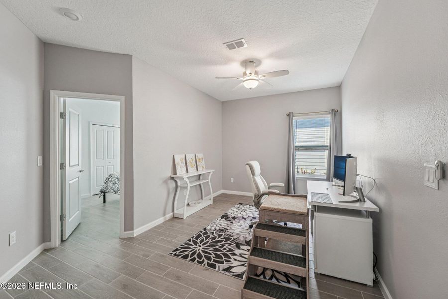 Furnished interior view inside a new home in , Yulee (Image 29).